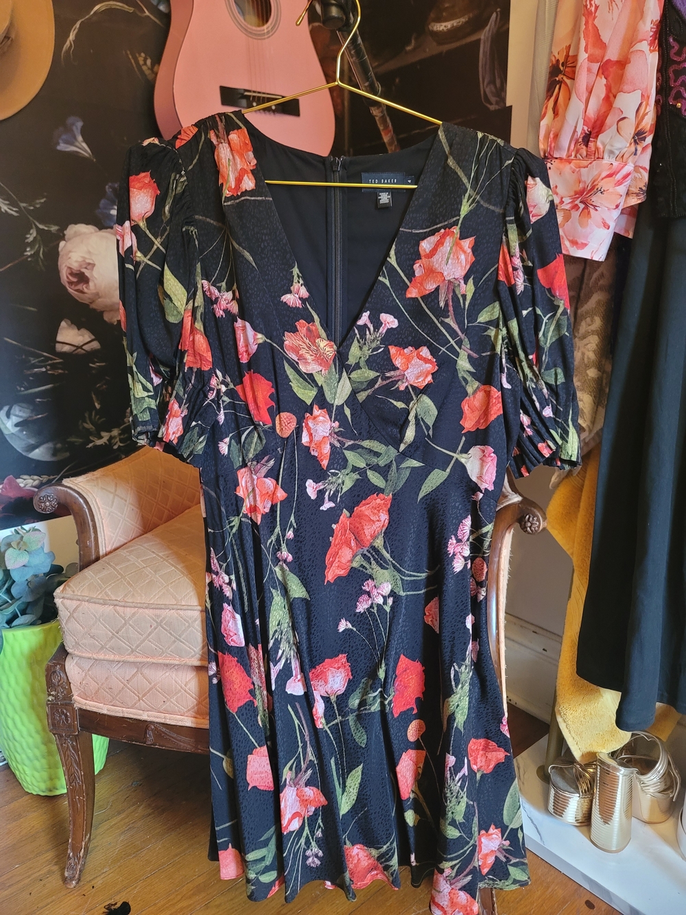 NWOT: Ted Baker Black Floral Sienno Mini Dress With Puff Sleeve L, 8-10